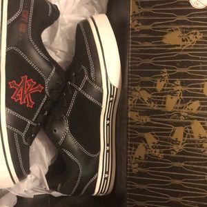 297 Zoo York 43286L/BKRD SKOL BLOC BLACK RED SKATE BOY skater youth shoes sizes